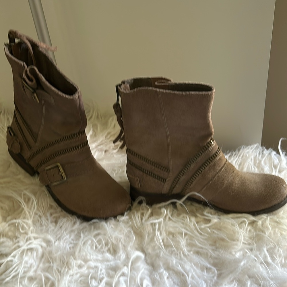 Brown suede, leather bootie by NAUGHTY MONKEY SIZE 7